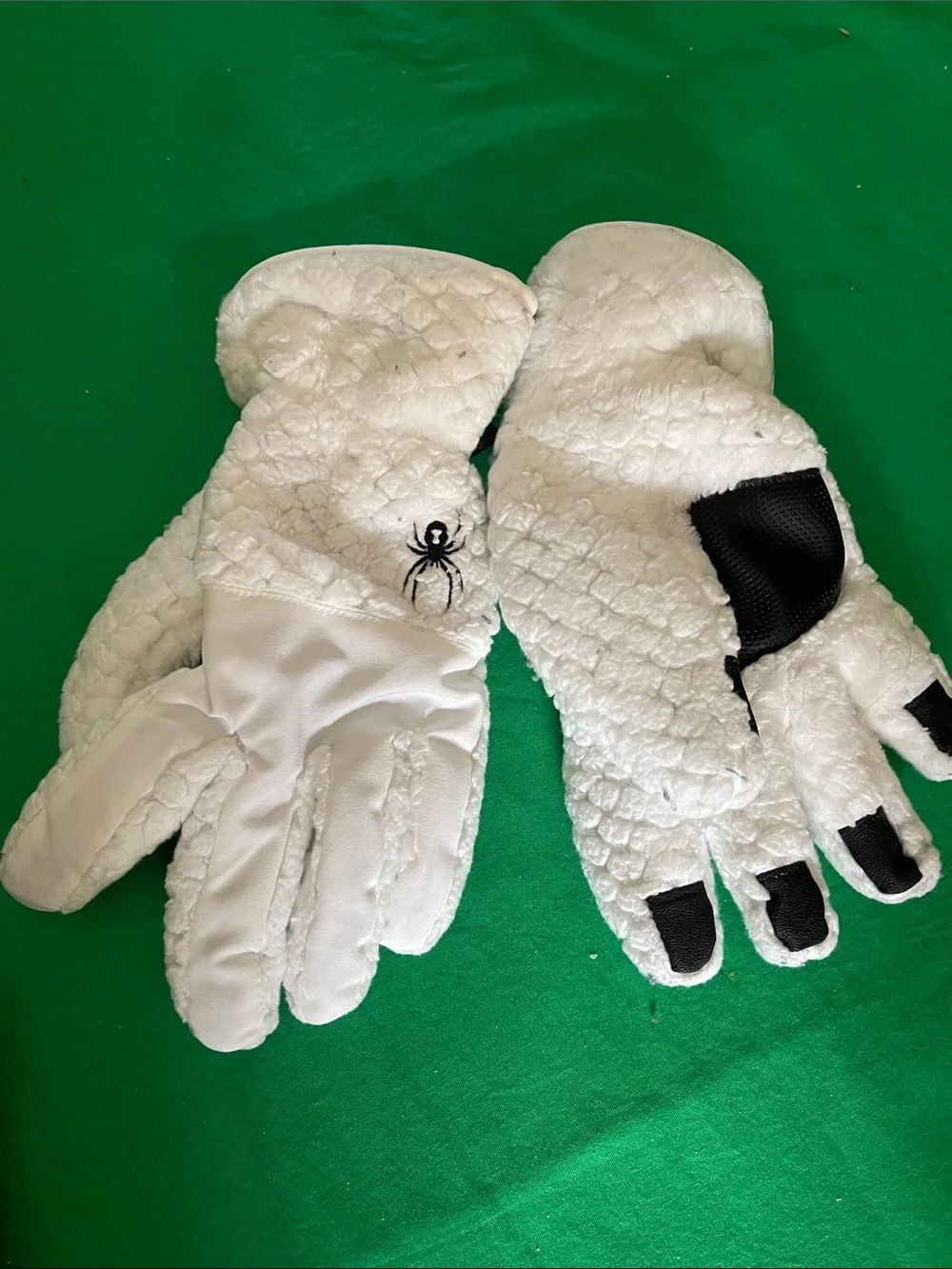 Kids White Plush Winter Gloves with Spider Accent